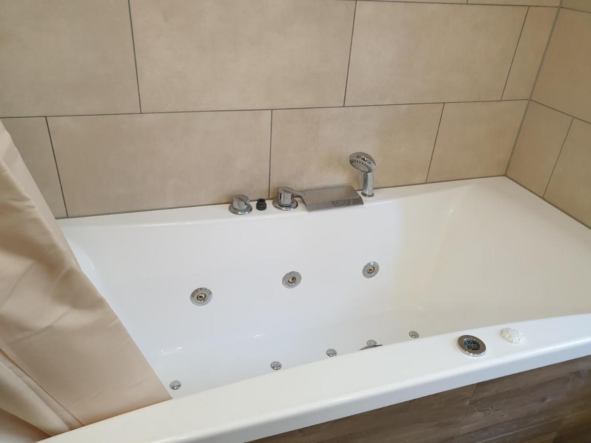 Mornag Ag Ferien Wohnung Weesen Екстериор снимка